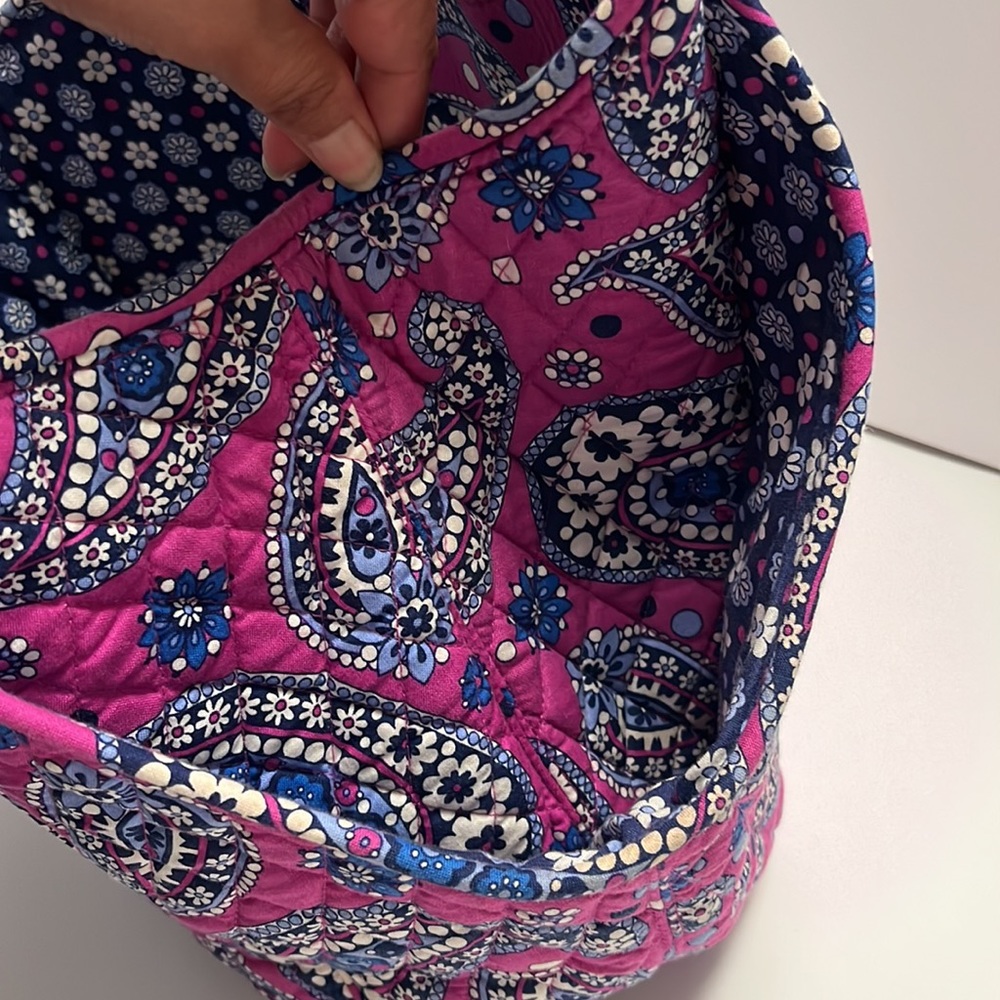 Vera Bradley bag flowers print - Picture 4 of 12